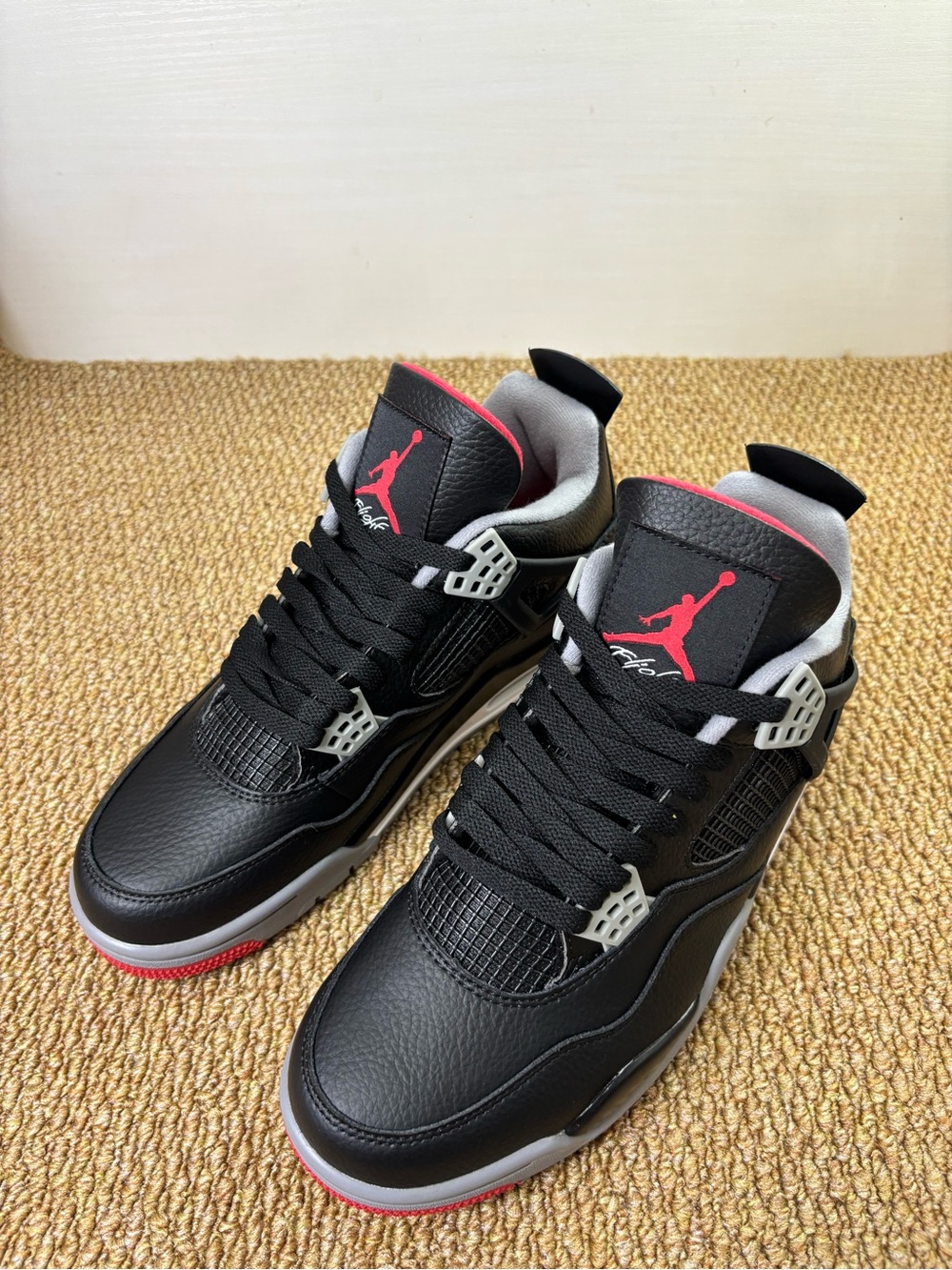 Jordan 4 Retro Bred Reimagined 2024 -Men’s Classic Basketball Sneakers Shoes - Picture 3 of 6